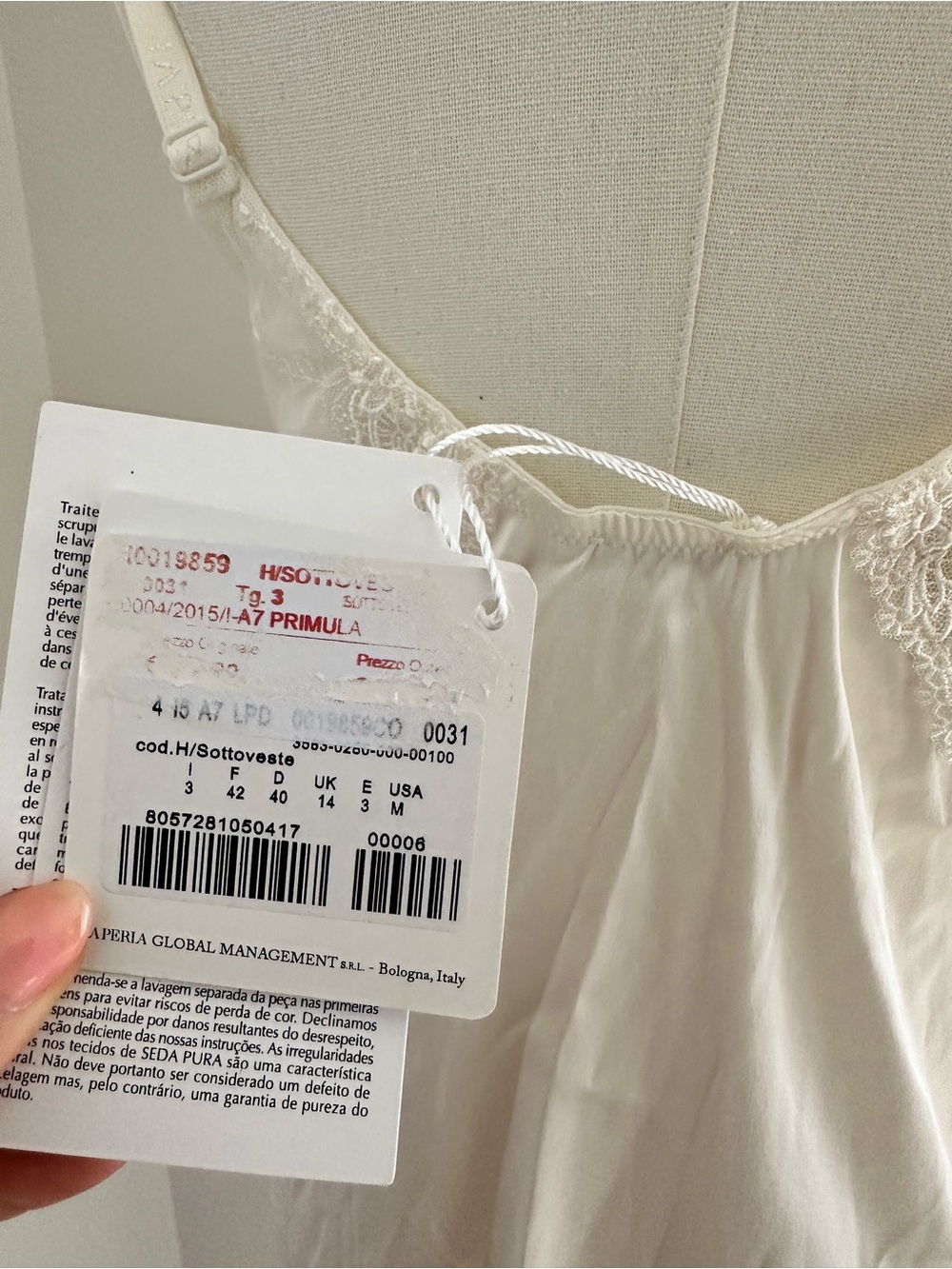 New🤍La Perla white/ Ivory Silk and Lace bridal slip dress. #100 - Picture 9 of 14